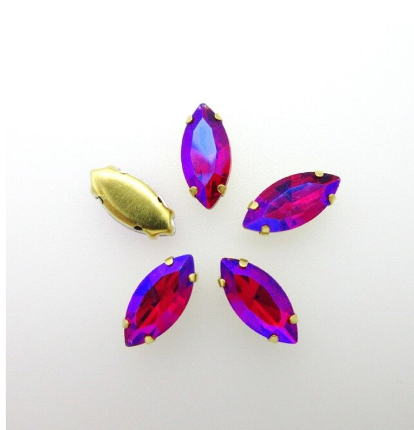 S18G(AB) 50 Pcs / 5 x 10mm, 7 x 15mm / Sew On Gold Base Horse Eye Crystal