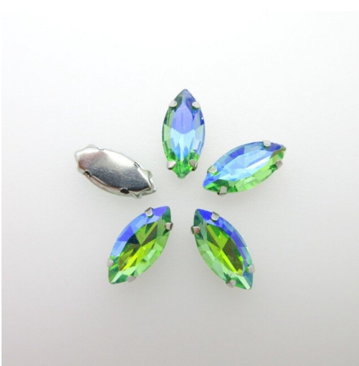 S18S(AB) 50 Pcs / 7 x 15mm / Sew On Gold Base Horse Eye Crystal