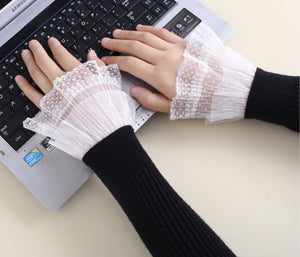 2 pcs / Off White, Black, Fake Sleeve Cuffs, False Wrist Cuffs, Removable Wrist Cuffs   SC02(M)