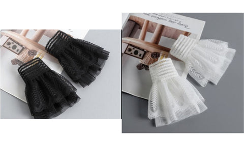 2 pcs / Off White, Black / Fake Sleeve Cuffs, False Wrist Cuffs, Removable Wrist Cuffs   SC011(K)