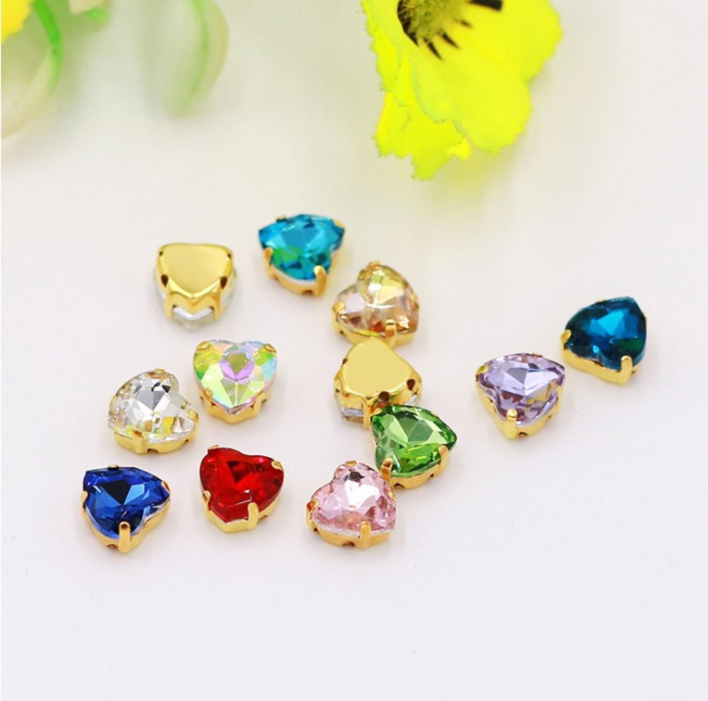 (S16G)  20 Pcs / 10mm / Mix Lot Sew On Rhinestone Bead