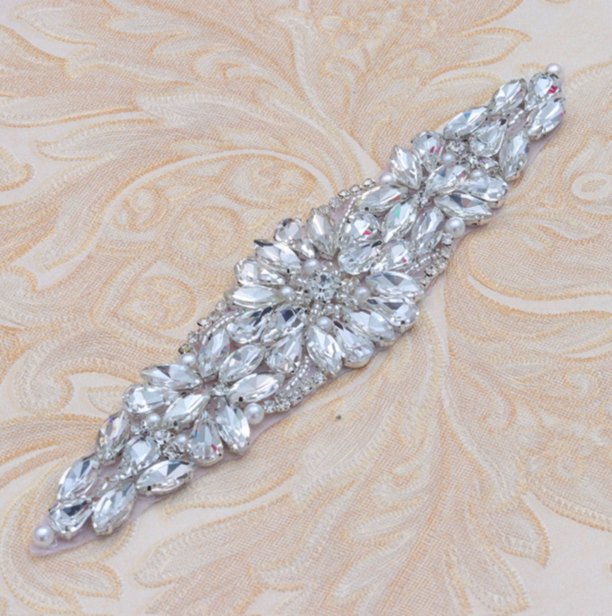 19 x 4.5cm / Iron On Crystal Rhinestone Diamante Applique  YS745