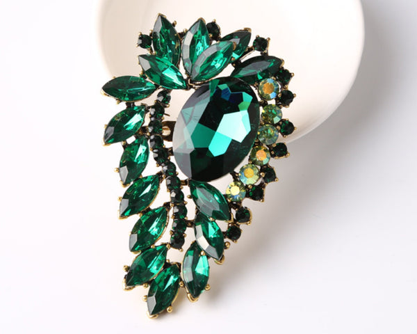 8 x 5.2cm / Crystal Brooch  BR0040