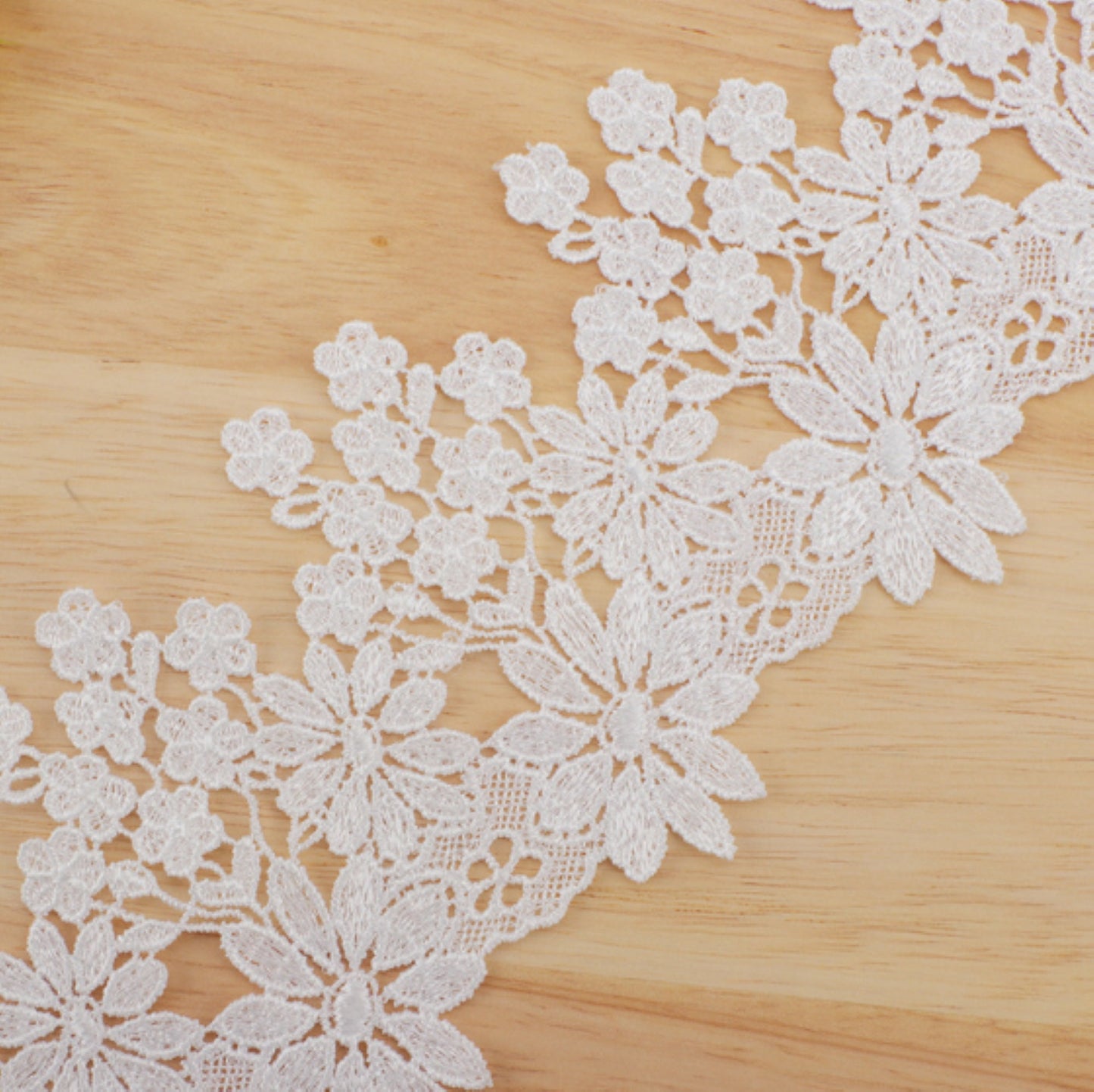 5 Meters / 8cm / Off White / Headband Lace Trim LF107