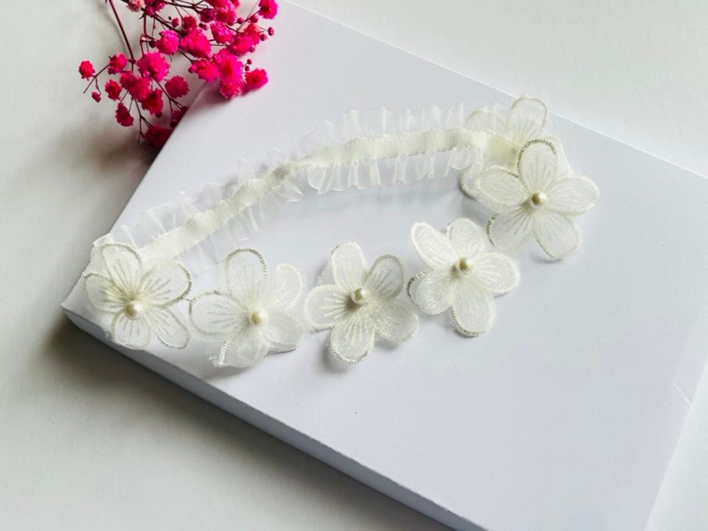 (HB031) Off White Baby Lace hair band
