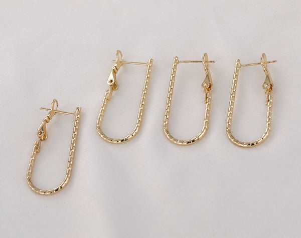 10 pcs / 3.2 x 1.4cm / Gold Plated Earrings Hoop  EK010