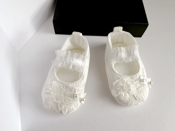 White Baby Shoes    BS001