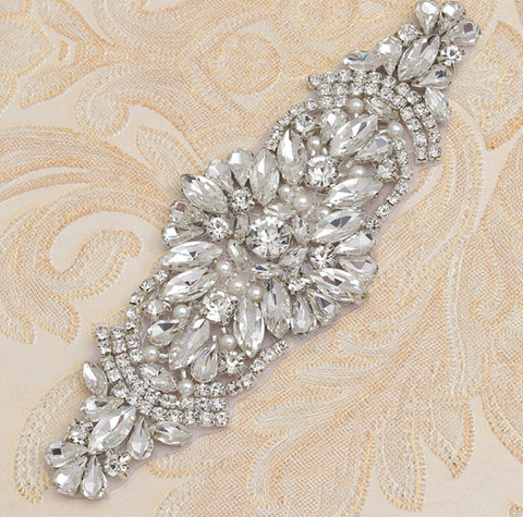 15.5 x 5cm / Iron On Crystal Rhinestone Diamante Applique  YS856