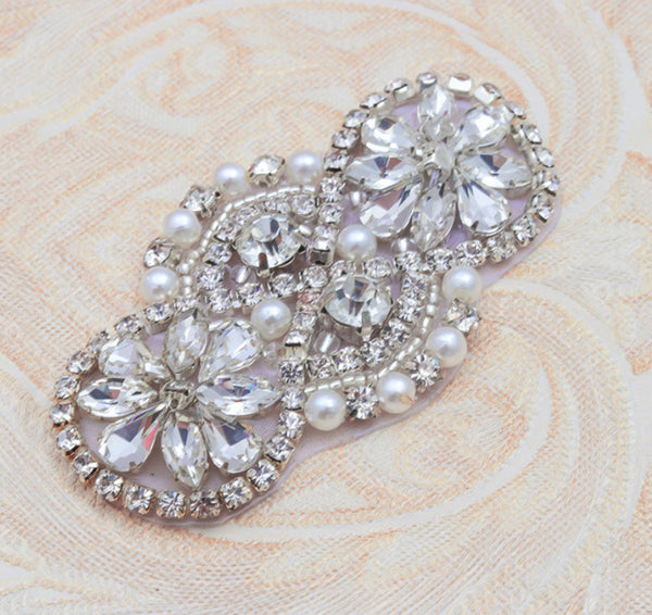 8 x 4cm / Iron On Crystal Rhinestone Diamante Applique  YS931