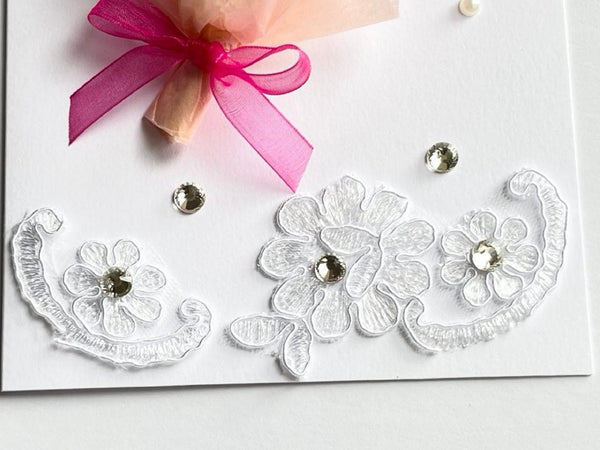 Luxury Handmade Preserved Flower Card    C078