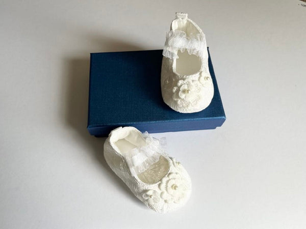 White Baby Shoes   BS014