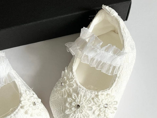 White Baby Shoes  BS015