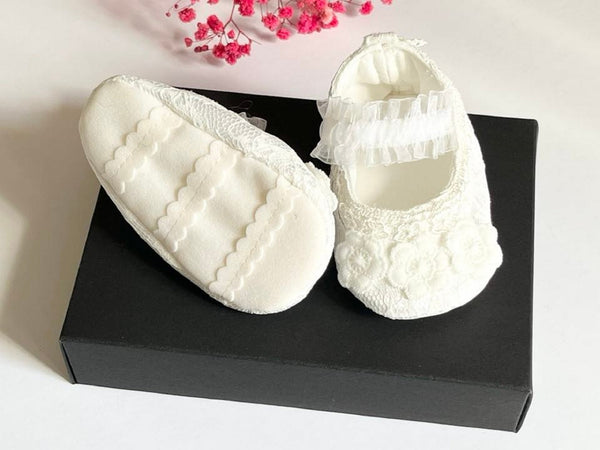 White Baby Shoes BS016