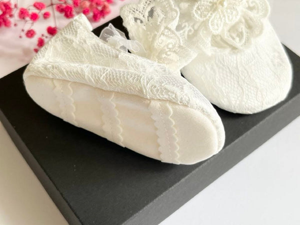 White Baby Shoes  BS017