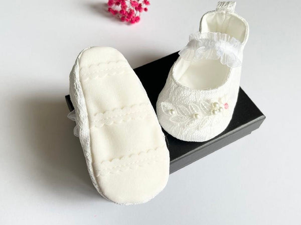 Pure White Baby Shoes, Christening Baby Lace Shoes BS023