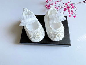 White Baby Shoes BS029