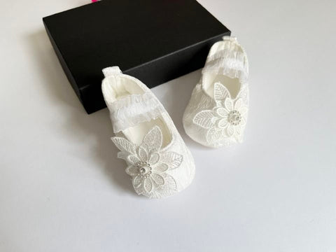 White Baby Shoes  BS010