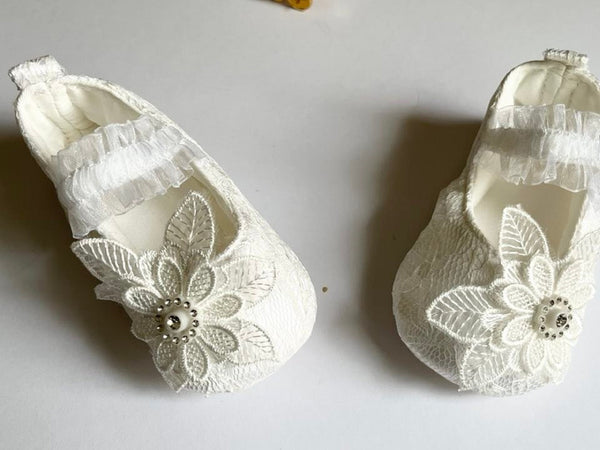 White Baby Shoes  BS010