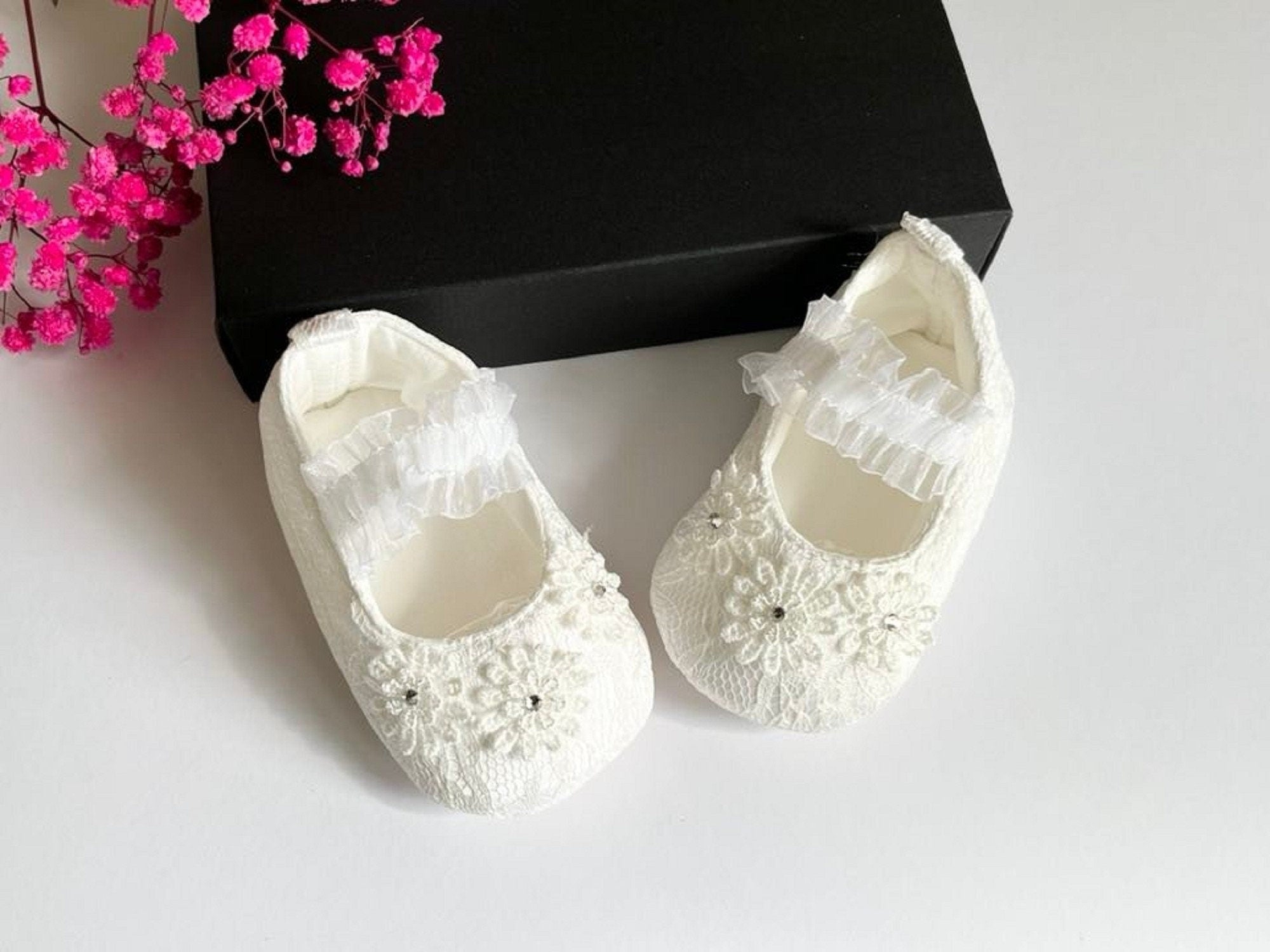 White Baby Shoes  BS015