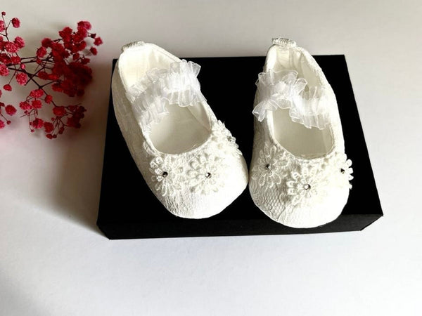 White Baby Shoes  BS015