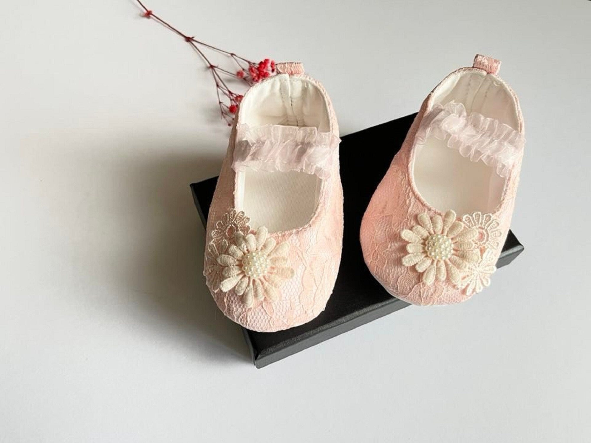 Pink Baby Shoes BS032