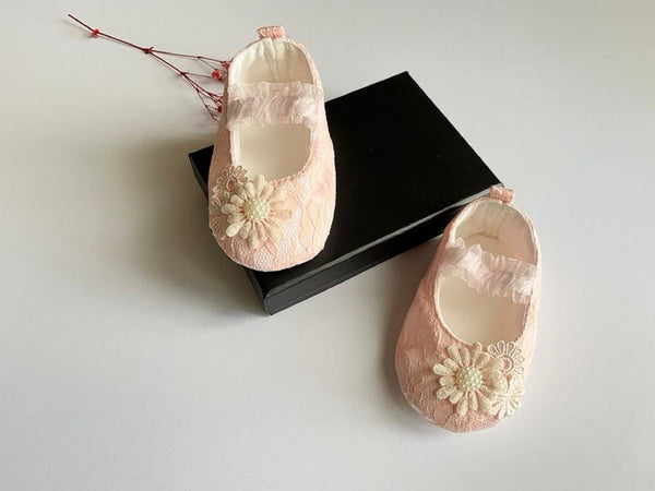 Pink Baby Shoes BS032