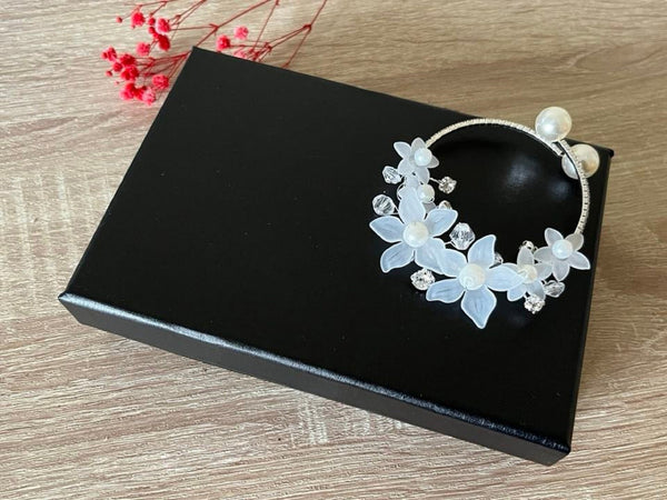 1 Piece / Crystal Open Corsage, Flower Bracelet CR014