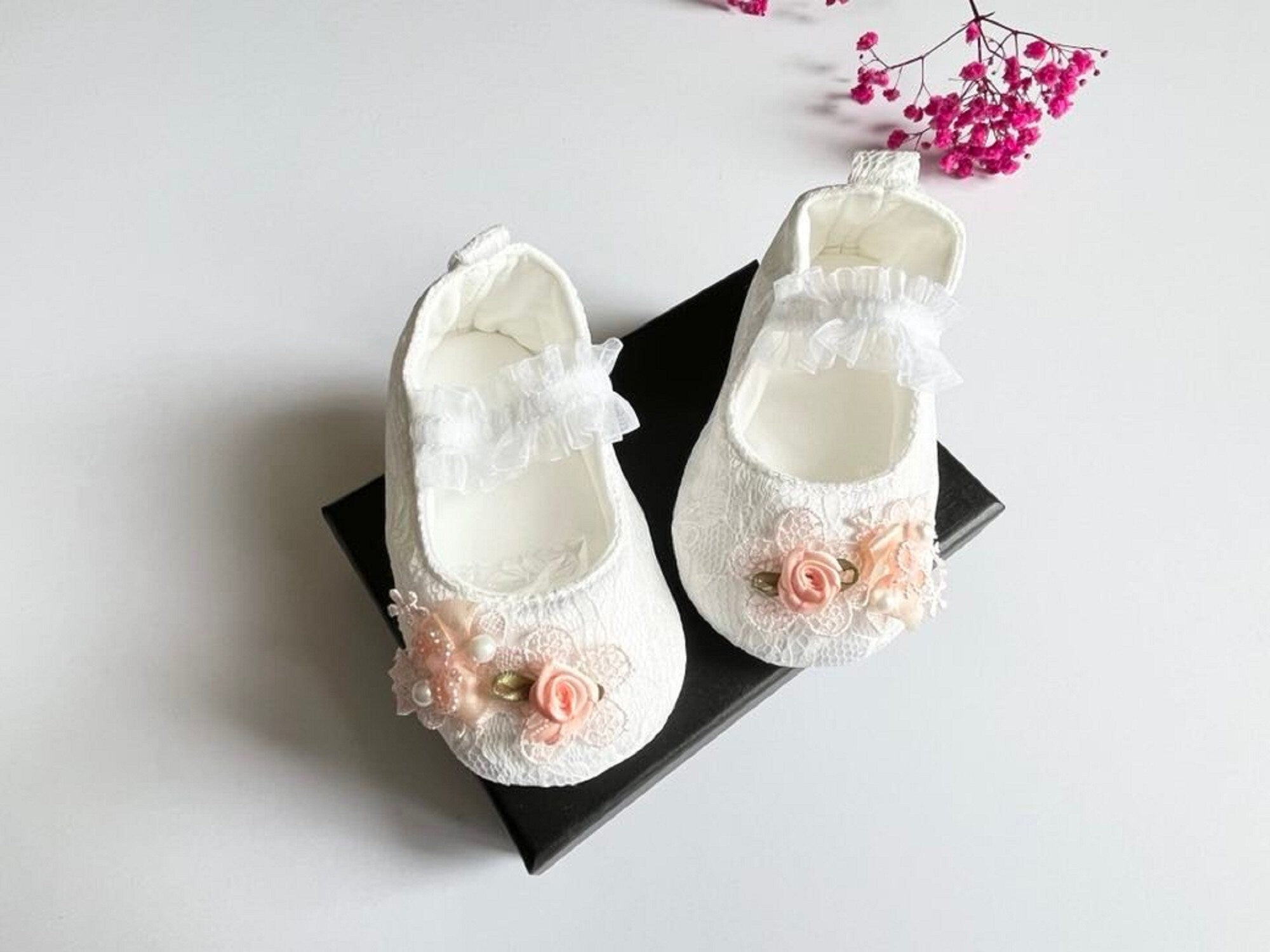 Pure White Baby Shoes, Christening Baby Lace Shoes BS021