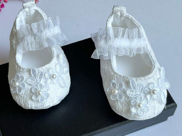 White Lace Baby Shoes  BS026