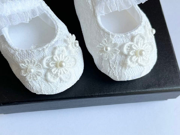 White Baby Shoes BS029