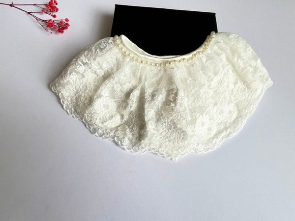 Lace Baby Bib, Baby False Collar, Removable Collar B003(W)