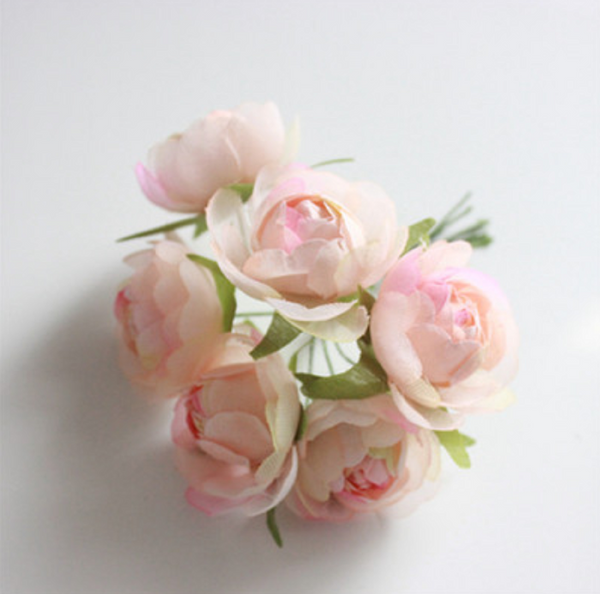 30 Pcs / 4cm Artificial Flowers  SF012