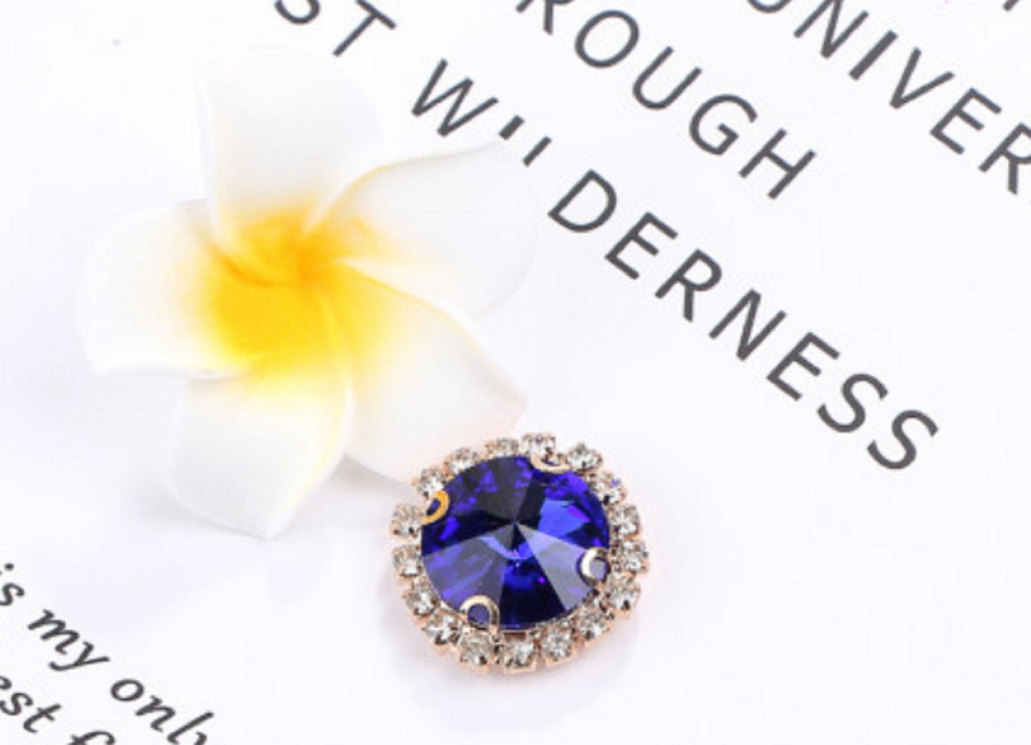 (S13G)  10 Pcs / 16mm, 18mm / Gold Sew On Square Rhinestone
