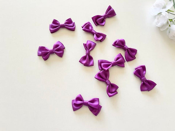 5cm x 2cm / 50 pieces Assorted Colours Mini Satin Bows BW001