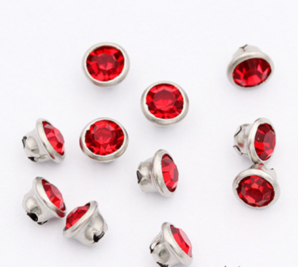 50 Pcs / 5mm Sew On Silver No Claw Round Rhinestone  C18S