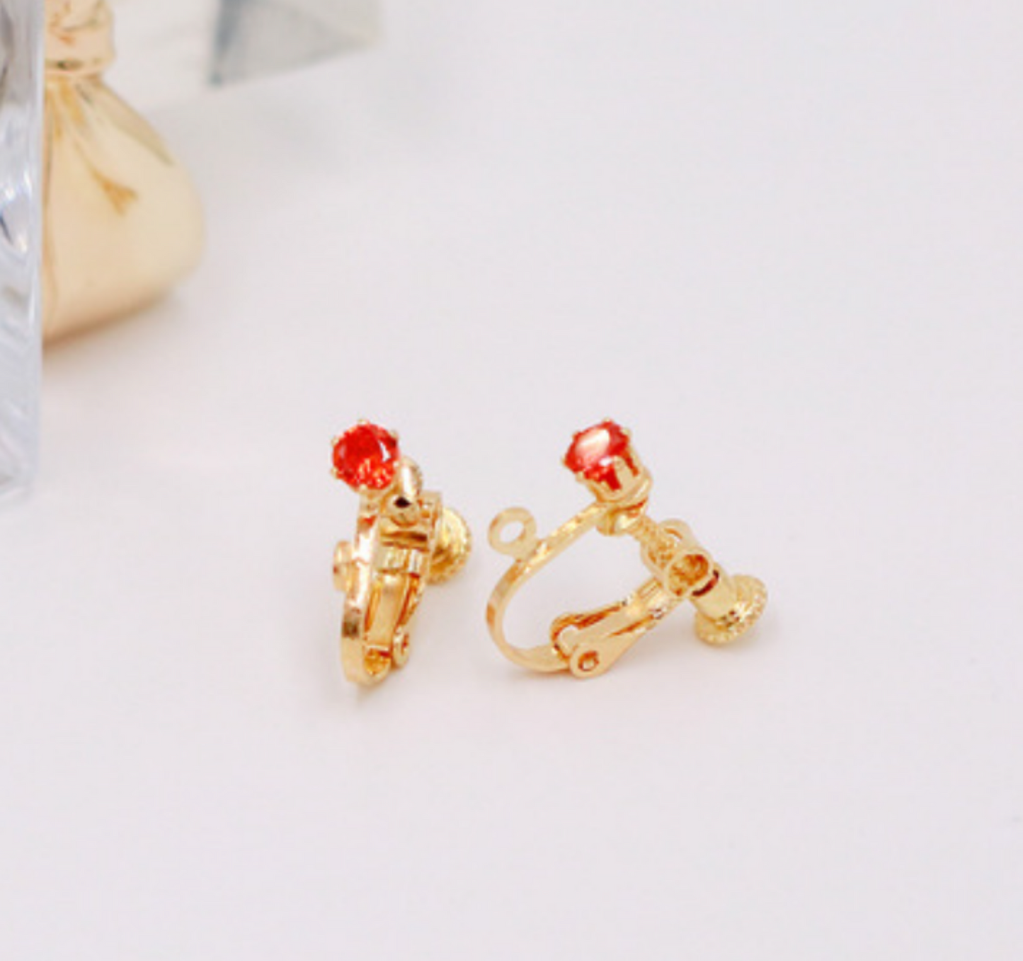 (EK34G) 10 pcs / 4mm / Gold Plated Clip On Screw Back Crystal Earrings Hoop