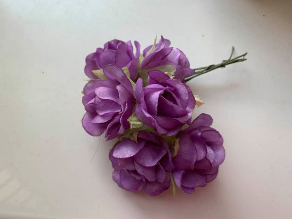 30 Pcs / 3cm / Mini Artificial Flowers  SF007