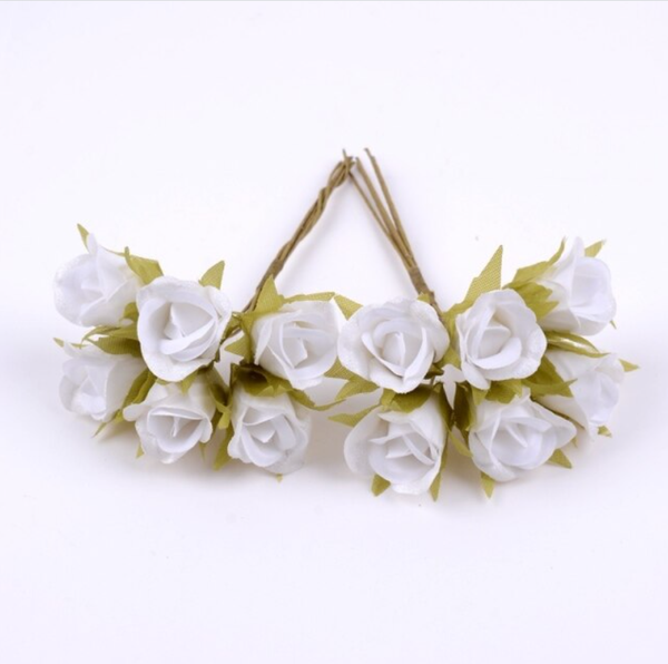 30 Pcs / 2cm Mini Artificial Flowers  SF005