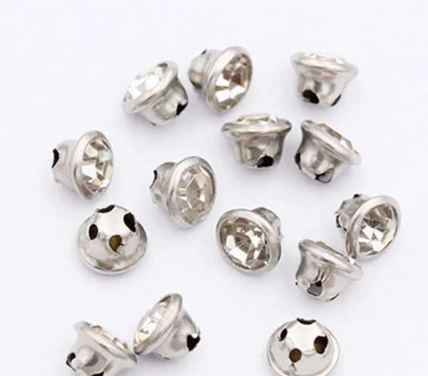 50 Pcs / 5mm Sew On Silver No Claw Round Rhinestone  C18S