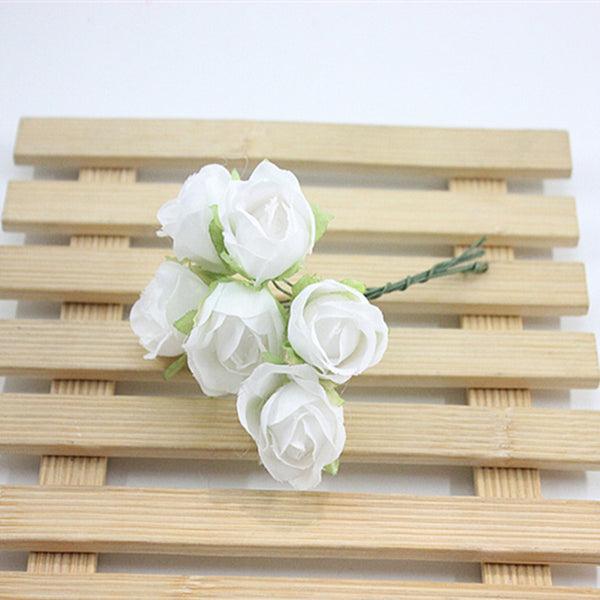 30 Pcs / 3cm / Mini Artificial Flowers  SF007