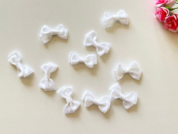 5cm x 2cm / 50 pieces Assorted Colours Mini Satin Bows BW001