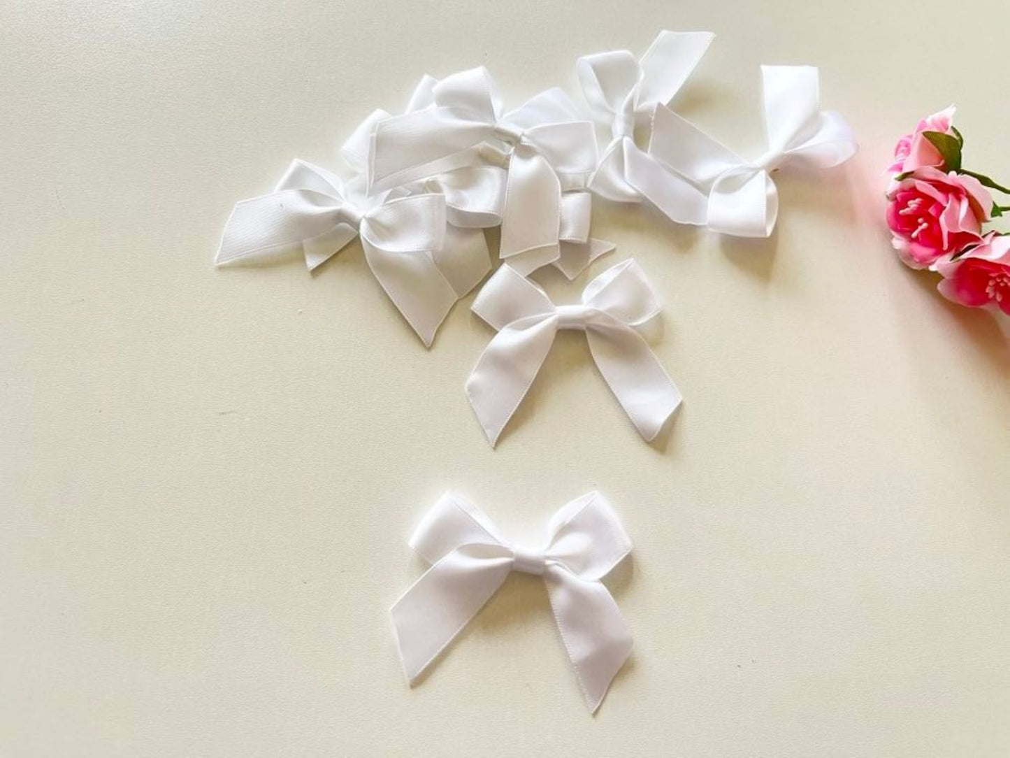 7cm / 30 pcs Mixed Handmade Double bows BW004
